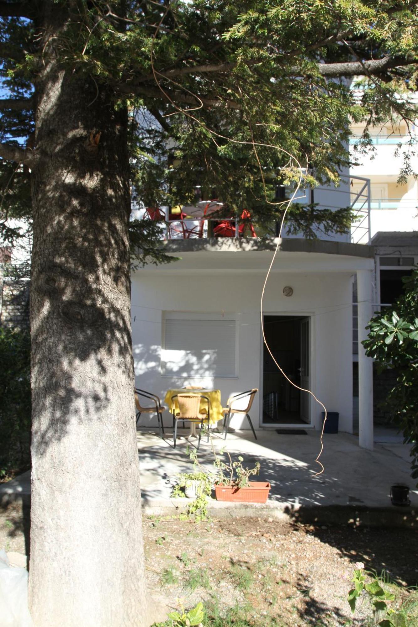 Apartments Popovic Petrovac エクステリア 写真