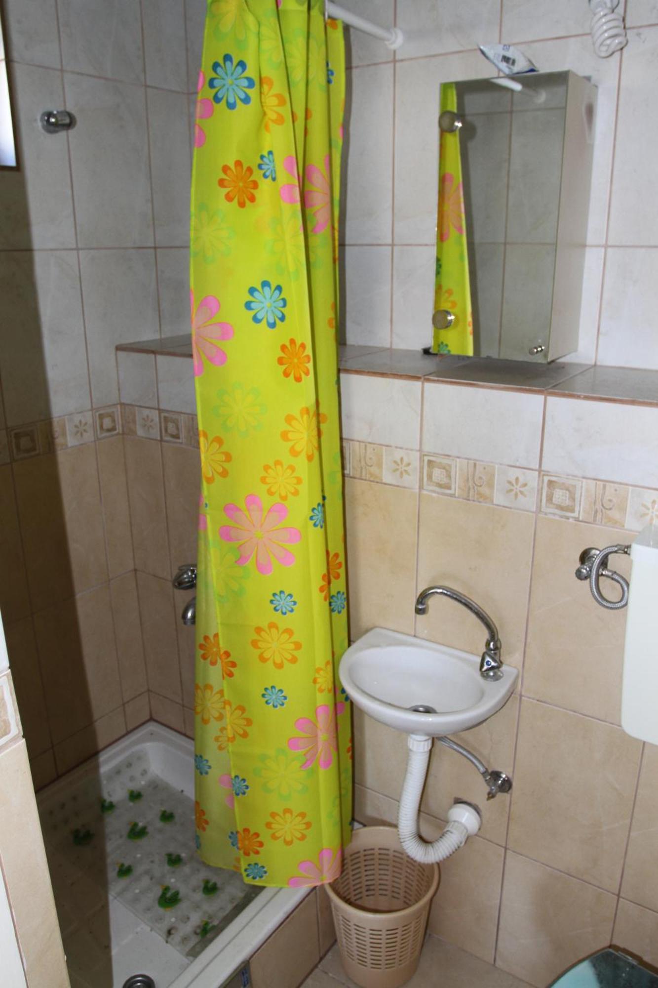 Apartments Popovic Petrovac エクステリア 写真