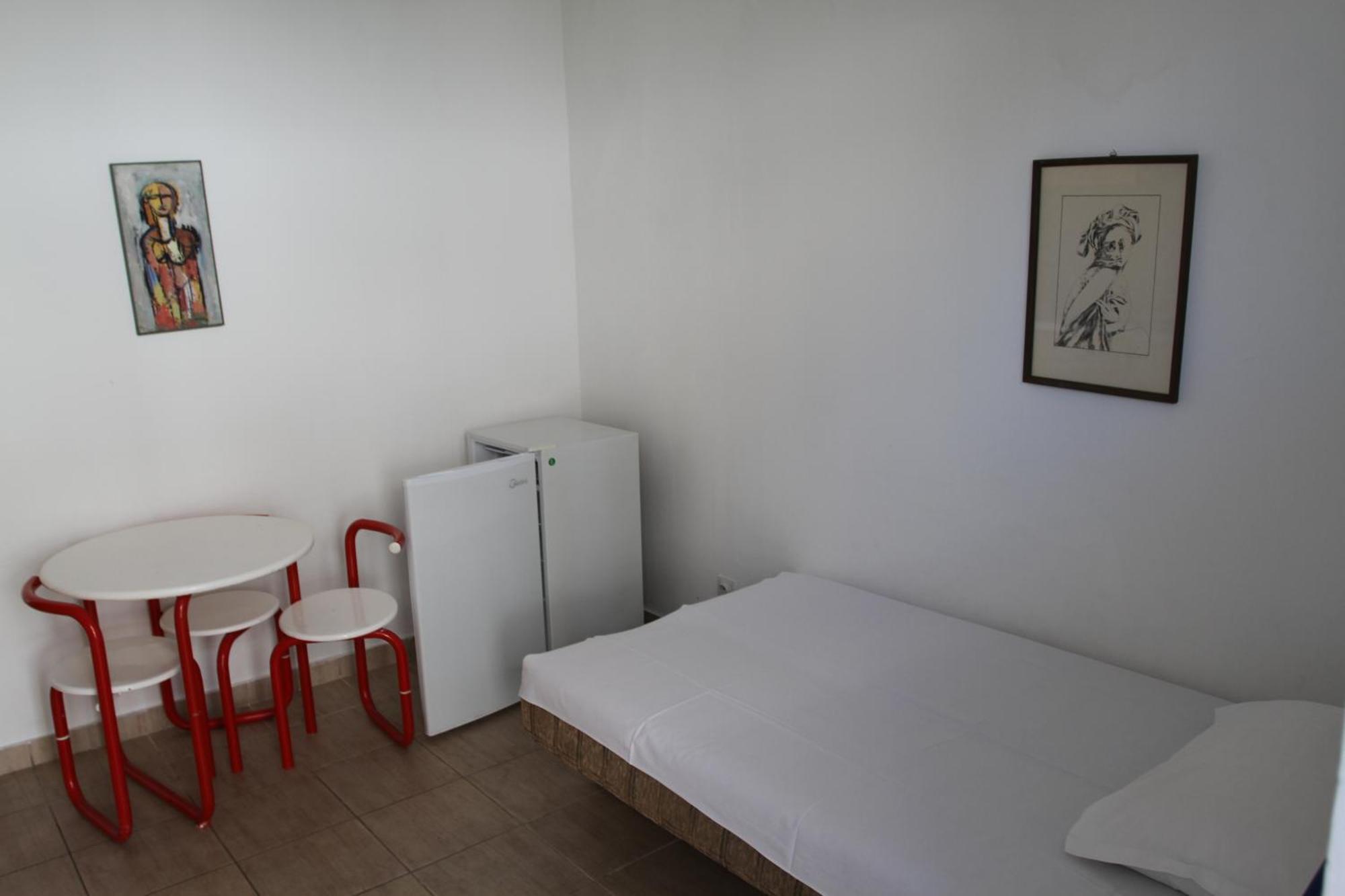 Apartments Popovic Petrovac エクステリア 写真