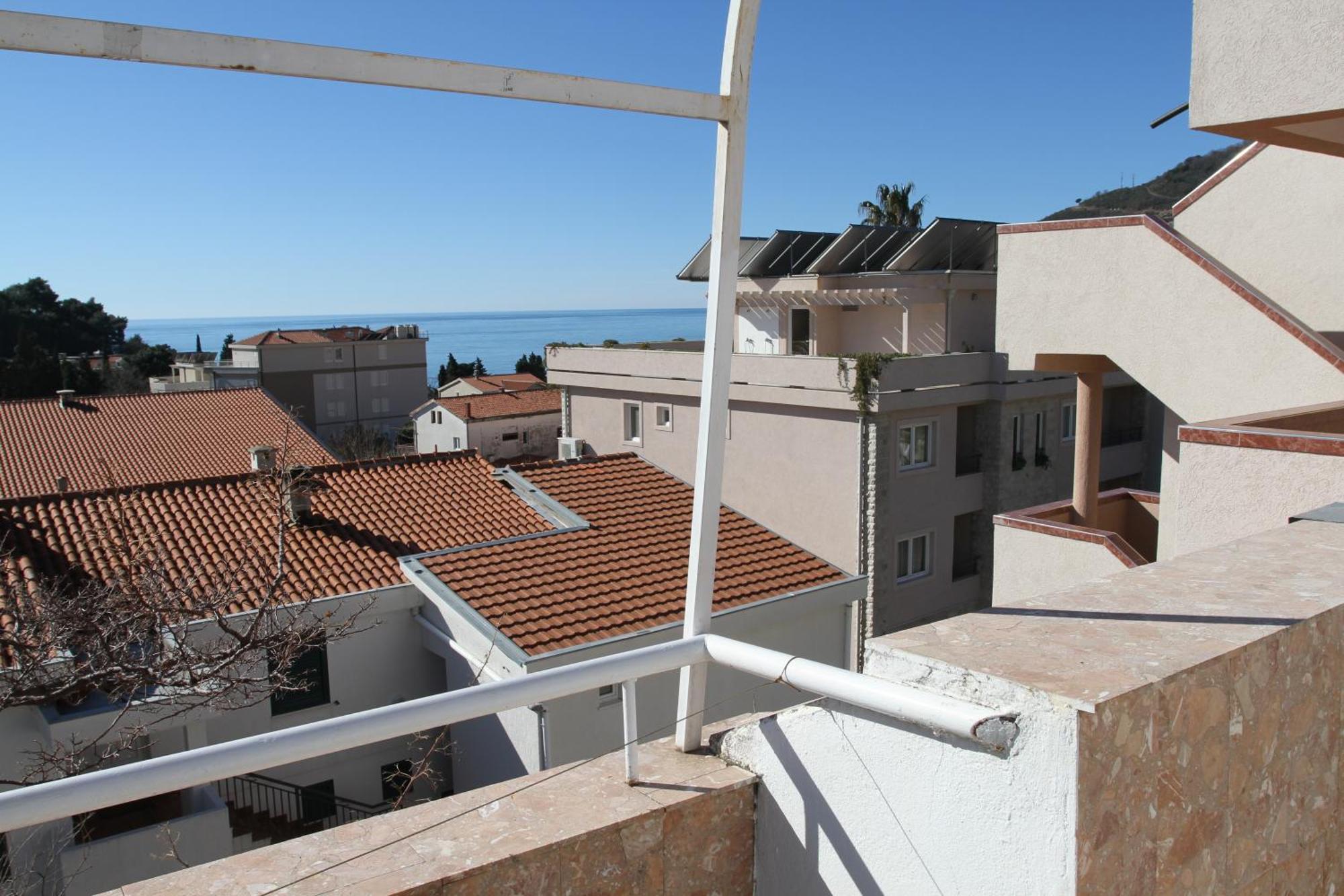 Apartments Popovic Petrovac エクステリア 写真